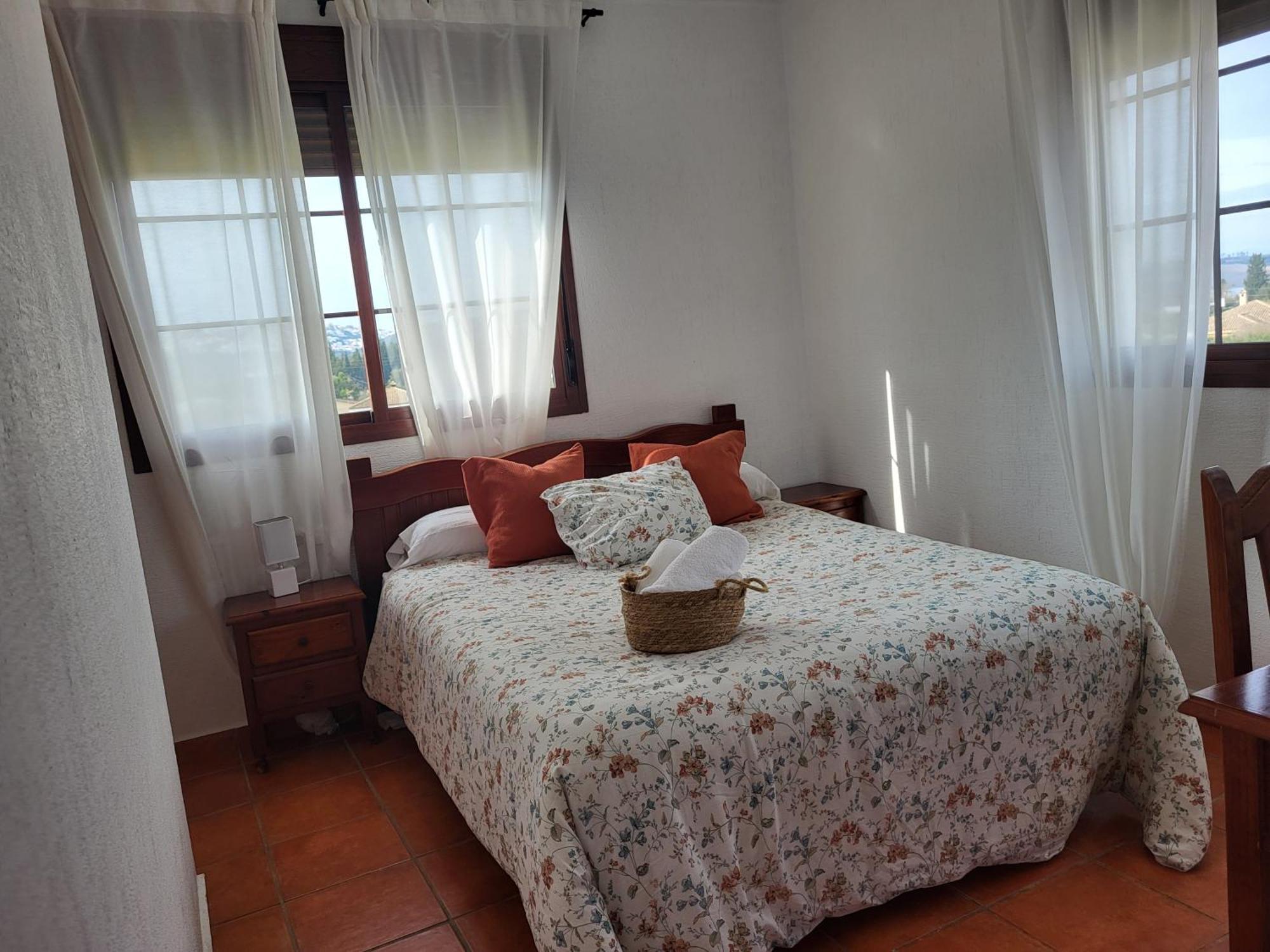 Hostal Rural La Plata Parking Incluido 阿尔科斯-德拉弗龙特拉 外观 照片